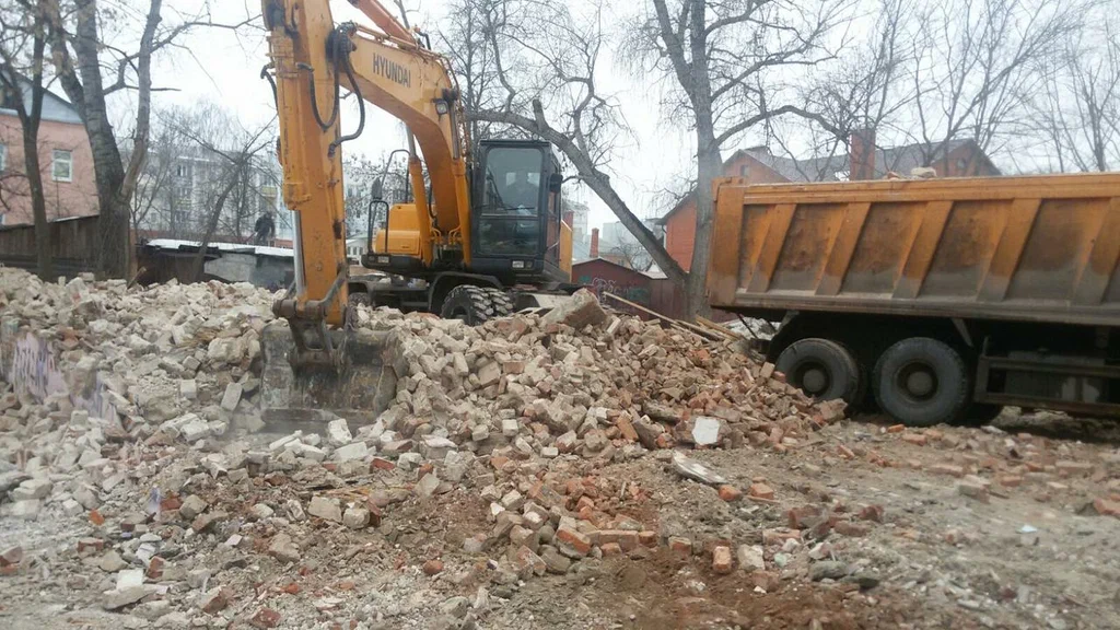 Вывоз мусора ОССиГ с выездом в Сургуте в октябре